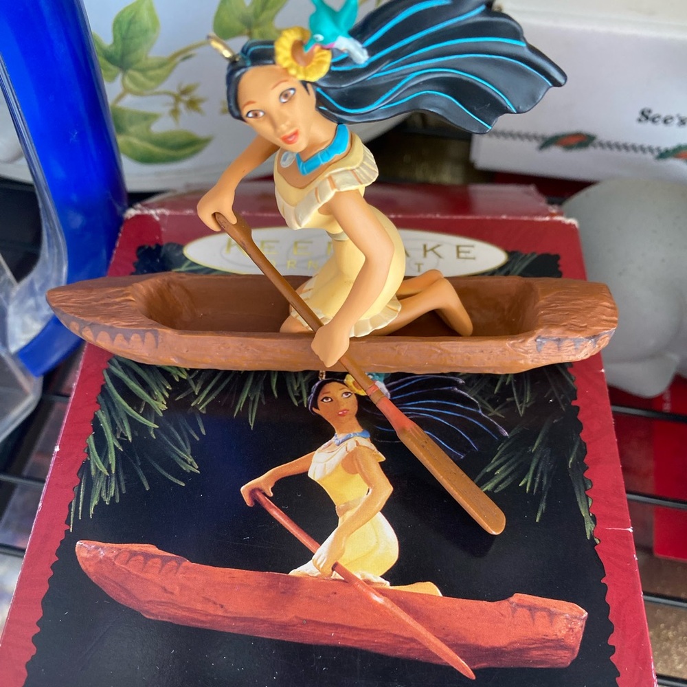 Hallmark Pocahontas Ornament